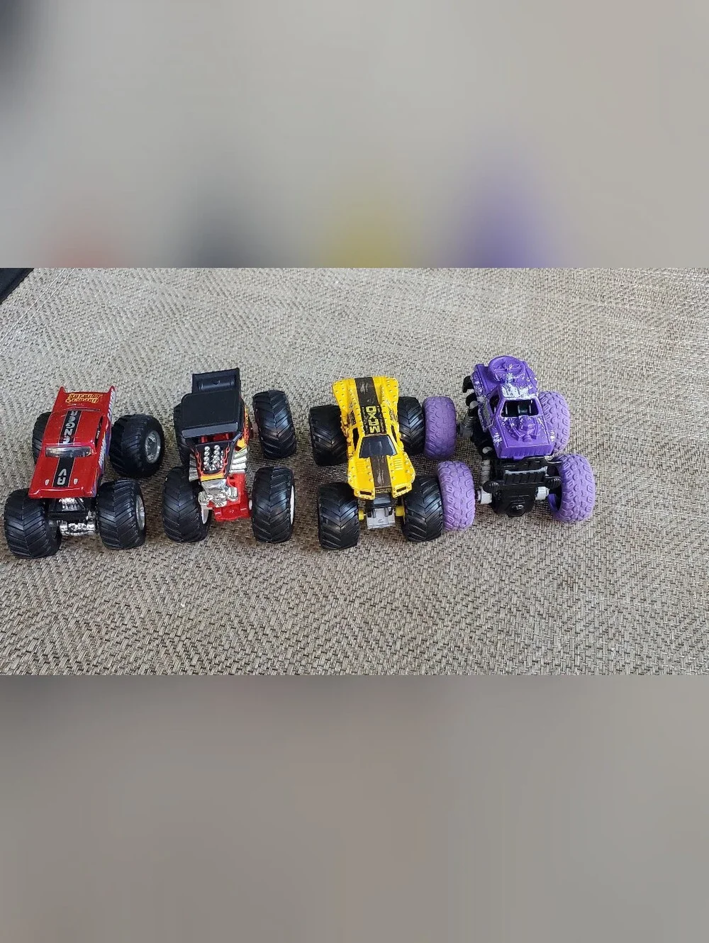 Hot Wheels Monster Jam Trucks 1:64 Scale Mixed Lot of 4 Spinmaster